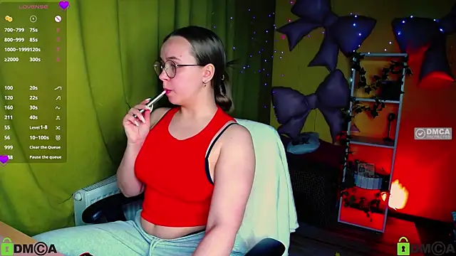 Lilysweet13 online show from 04-27-26, 09:24
