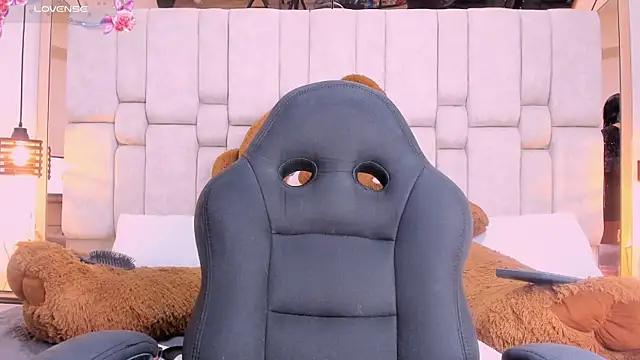 Daia Ortiz online show from 10-09-25, 08:51