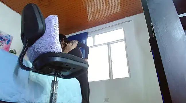 mia velvet1 online show from 03-14-25, 02:19