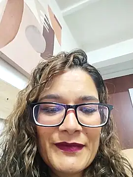 Rose Thompson1 online show from 05-11-26, 02:45