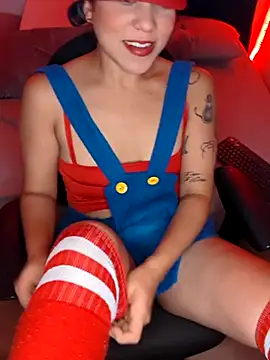 heykriss  online show from 03-19-25, 01:21