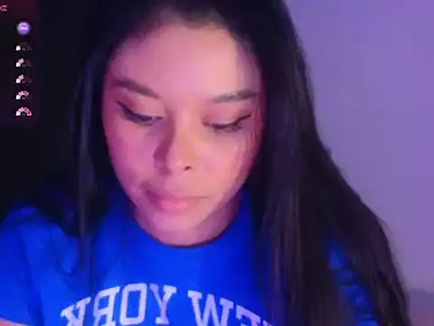 Snapshot of Hecate_gh chatting on 03-17-25, 10:49 Hecate gh online show from 03-17-25, 10:49