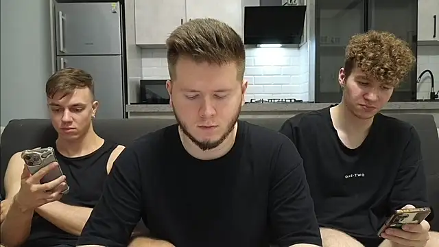 boys sobolisha online show from 06-20-26, 08:33