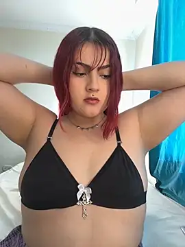 Ivelleee  online show from 10-02-25, 09:00