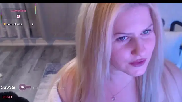 Snapshot of BellaStar84 chatting on 03-13-25, 05:28 BellaStar84 online show from 03-13-25, 05:28