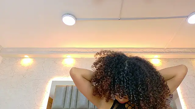 CamilaJohnston online show from 05-07-26, 04:45