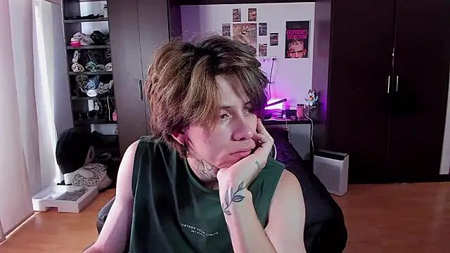 xIce Boy online show from 03-13-26, 02:34