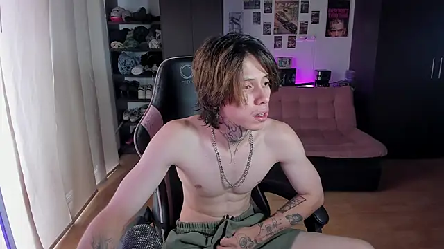 xIce Boy online show from 05-06-26, 08:36