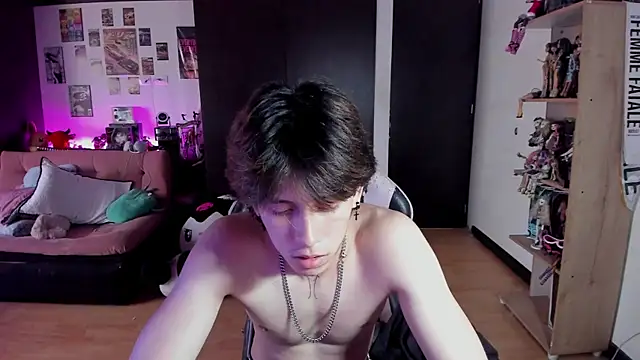 xIce Boy online show from 06-19-26, 09:29