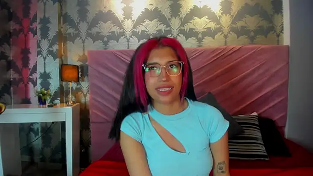 Karin Ks online show from 12-20-25, 03:13