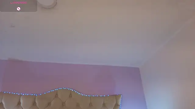 CarolineNasty online show from 11-06-25, 08:43