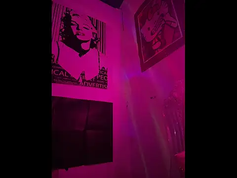 LoganPeny online show from 03-31-26, 04:46