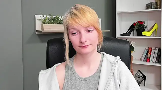 hottieBlair online show from 03-19-25, 10:44