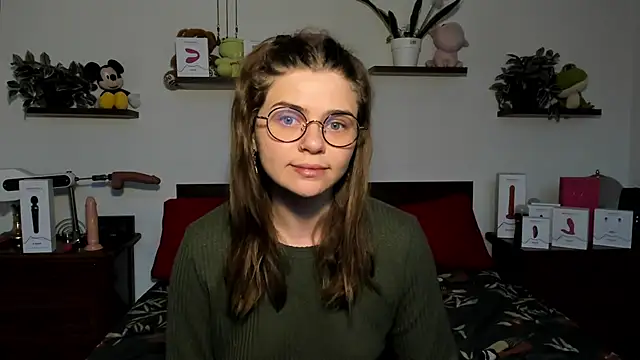 Snapshot of HaleyReedme chatting on 03-02-26, 07:48 HaleyReedme online show from 03-02-26, 07:48