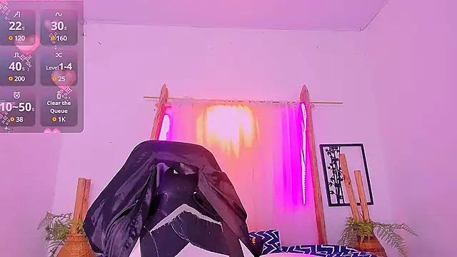 Brithanycullen online show from 03-13-25, 02:38