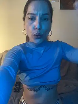 Snapshot of CosmiccAlai chatting on 03-23-25, 02:26 CosmiccAlai online show from 03-23-25, 02:26