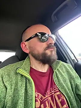 Snapshot of Rimmingtop chatting on 03-26-26, 01:17 Rimmingtop online show from 03-26-26, 01:17