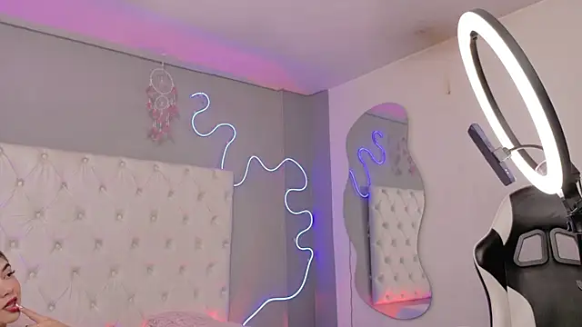 natasha  black online show from 03-24-26, 07:52