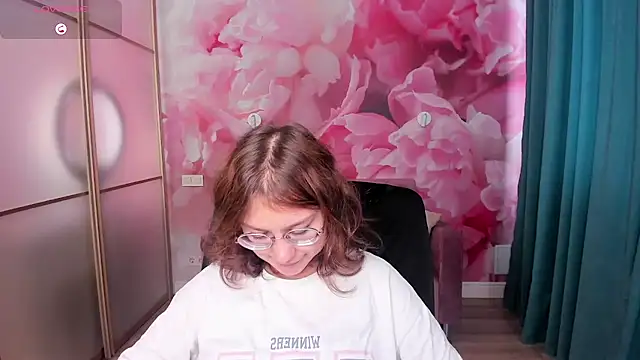 AngelinaLow online show from 10-28-25, 12:30