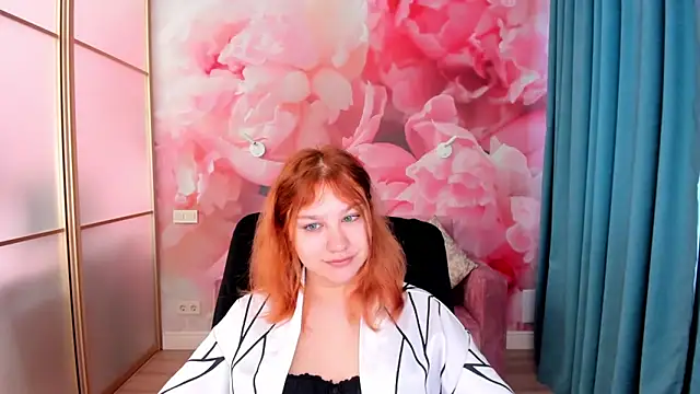AngelinaLow online show from 03-29-26, 05:40