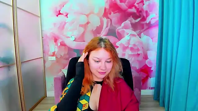 AngelinaLow online show from 05-10-26, 05:56