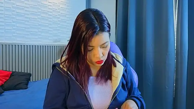 TiffanyWalk online show from 03-16-26, 01:04