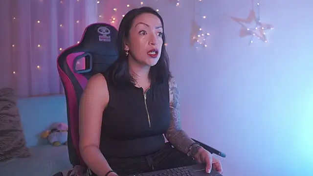 Madison Mayer online show from 01-08-26, 01:24