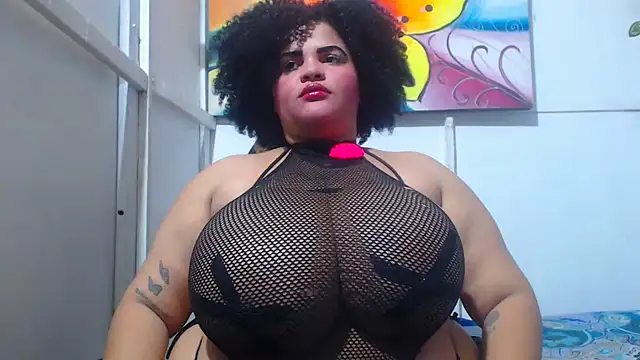latina bigboos25 online show from 05-12-26, 02:08