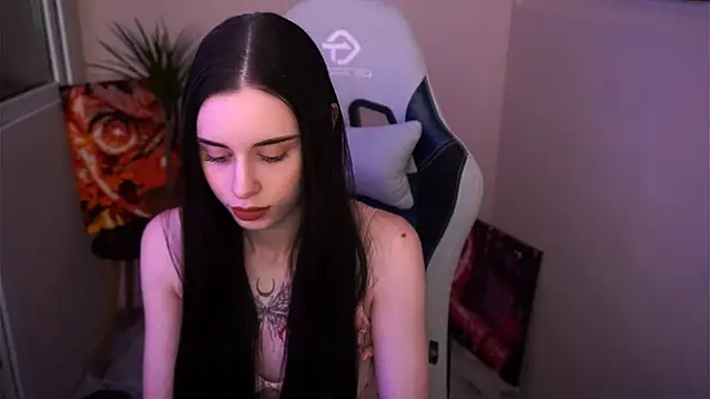 Snapshot of AmyRyder chatting on 03-14-25, 09:43 AmyRyder online show from 03-14-25, 09:43