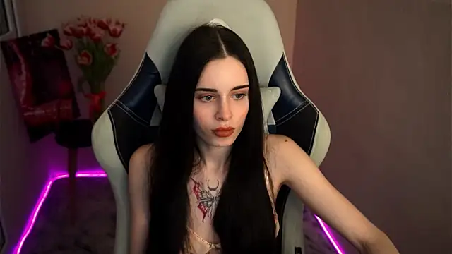 Snapshot of AmyRyder chatting on 03-22-25, 01:22 AmyRyder online show from 03-22-25, 01:22