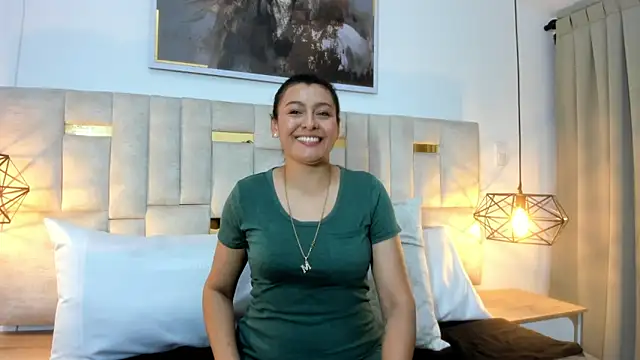 Agatha Manson online show from 03-21-25, 11:22