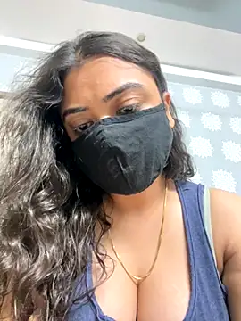 Lolaa  Sharma online show from 09-22-25, 03:36