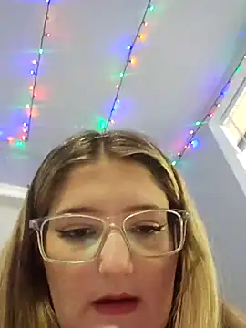 eyesthatsparkle22 online show from 09-18-25, 07:49