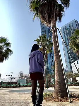 linger-23 online show from 01-18-26, 06:06