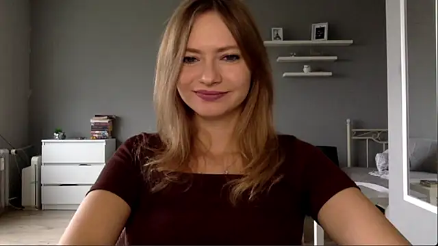 MillieShow online show from 10-12-25, 02:27