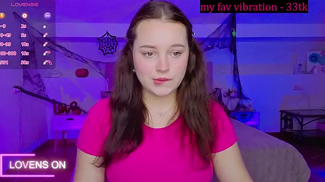 Cute kitty- online show from 10-26-25, 06:52