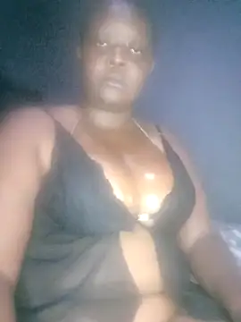 Snapshot of HerPleasure2025 chatting on 03-18-25, 08:15 HerPleasure2025 online show from 03-18-25, 08:15