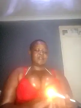 Snapshot of HerPleasure2025 chatting on 03-19-25, 09:17 HerPleasure2025 online show from 03-19-25, 09:17