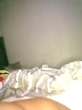 Snapshot of HerPleasure2025 chatting on 09-17-25, 07:21 HerPleasure2025 online show from 09-17-25, 07:21