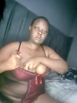 Snapshot of HerPleasure2025 chatting on 09-22-25, 03:30 HerPleasure2025 online show from 09-22-25, 03:30