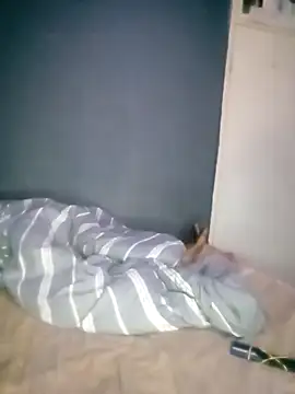 Snapshot of HerPleasure2025 chatting on 09-27-25, 08:52 HerPleasure2025 online show from 09-27-25, 08:52