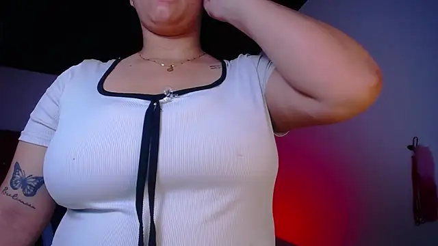 kriss sweetboobs10 online show from 05-06-26, 12:54
