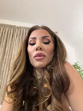 CelineReys online show from 01-13-26, 08:14