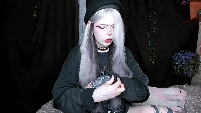 amelia mays xx online show from 11-13-25, 12:26