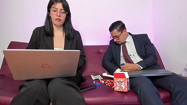 pleasurecompany3 online show from 09-25-25, 08:23