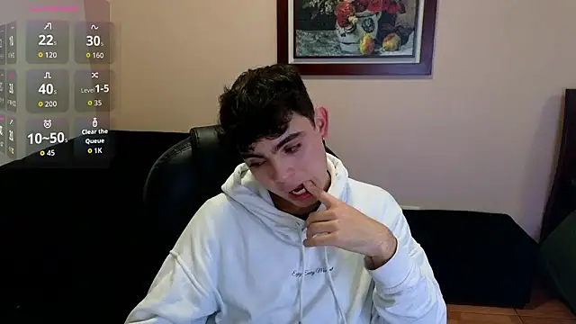 Snapshot of lukeboyce33 chatting on 03-16-26, 01:11 lukeboyce33 online show from 03-16-26, 01:11