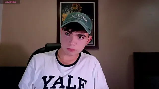 Snapshot of lukeboyce33 chatting on 03-22-26, 11:19 lukeboyce33 online show from 03-22-26, 11:19