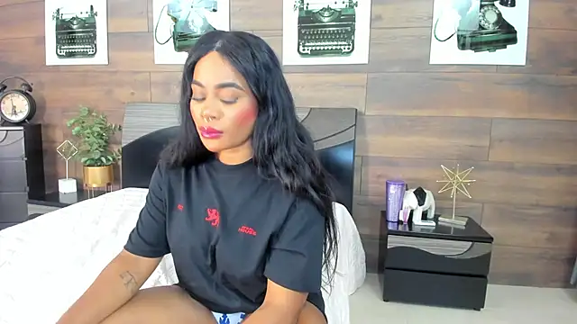 SammyDesire 10 online show from 06-13-26, 07:23