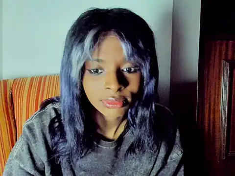 Snapshot of amy_cortezz1 chatting on 02-19-26, 09:44 amy cortezz1 online show from 02-19-26, 09:44