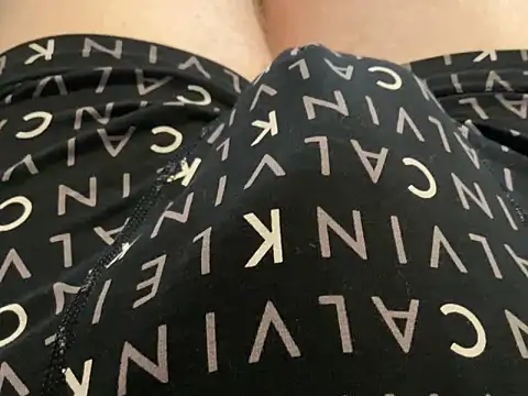 coquin2100 online show from 03-17-25, 04:33